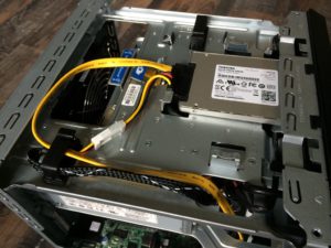 HP ProLiant MicroServer Gen8 - OCZ Trion 150 SSD im ODD Slot