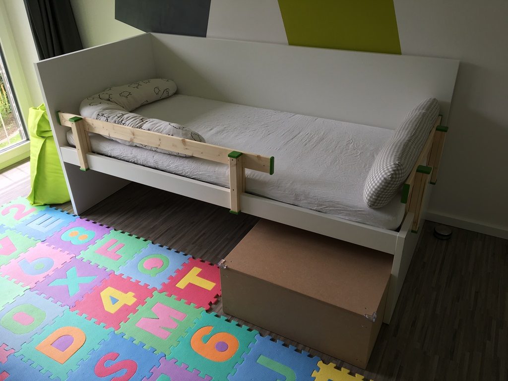 IKEA FLAXA Bett mit Stützbrett